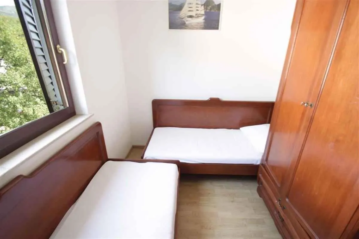 Three-Bedroom Apartment In Crikvenica XII