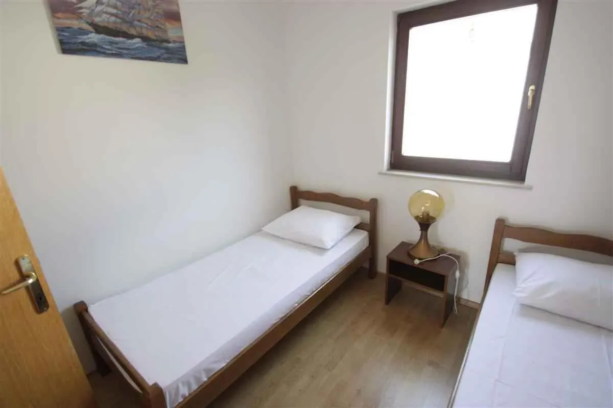 Three-Bedroom Apartment In Crikvenica XII 0*,